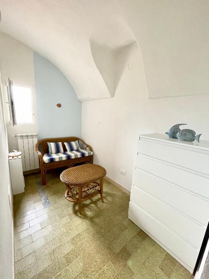 Appartement La Terrazza Di Seglia à Vintimille Extérieur photo